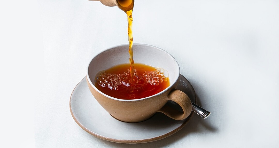 ۱۵ مورد خطرناک از عوارض مصرف بیش از حد چای