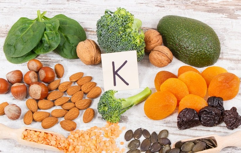 بهترین منابع ویتامین K | انواع میوه، سبزیجات، آجیل و حبوبات سرشار از ویتامین کا - بخش اول